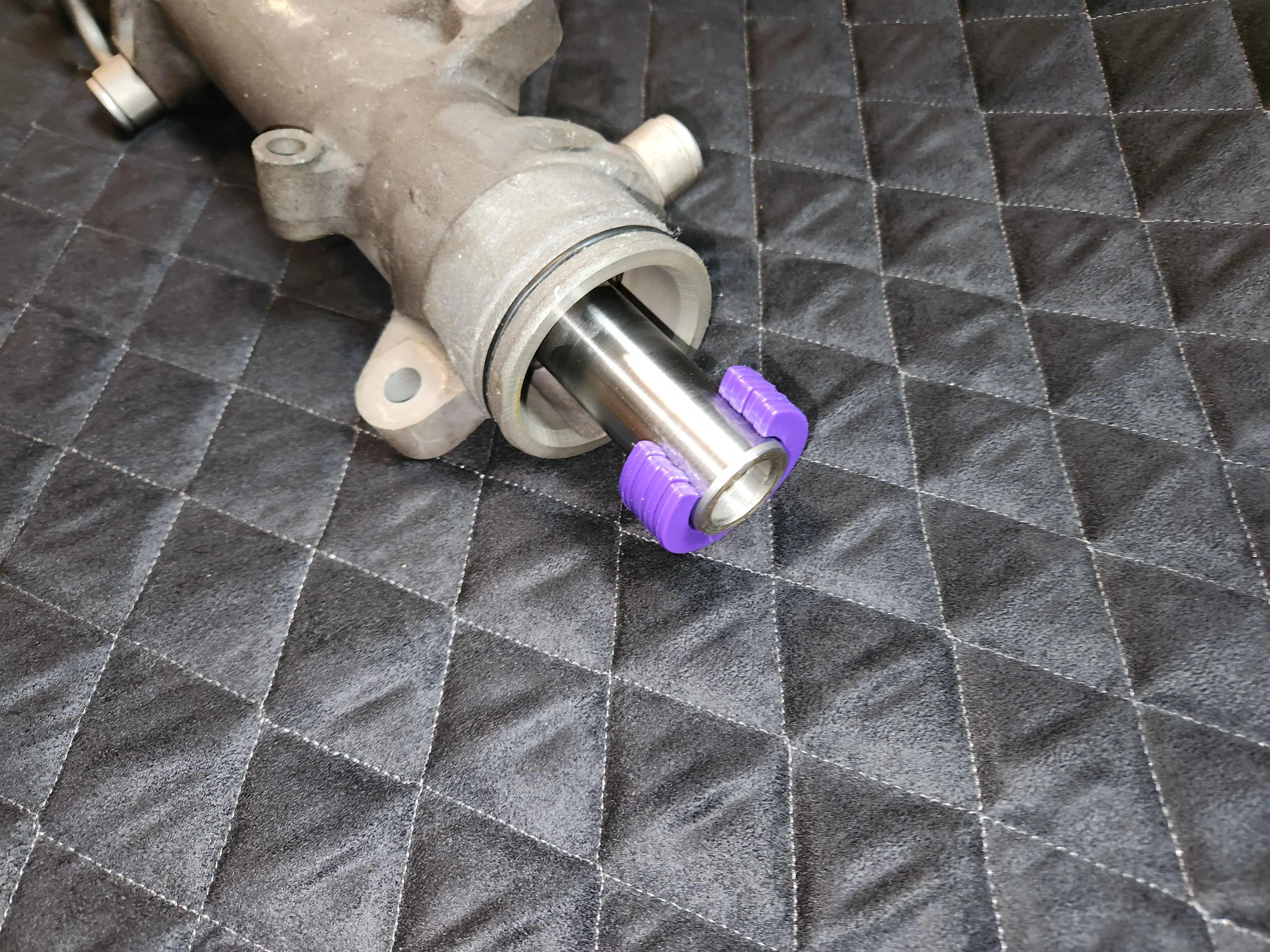 Z4 M Steering Rack Stop Set (Lock Limiters) - Image 2